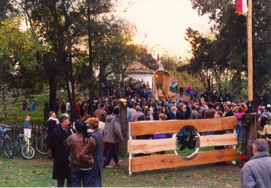 Az 1956-os emlékmű avatása I.