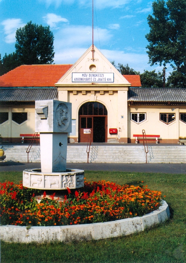 Járműjavító főbejárat