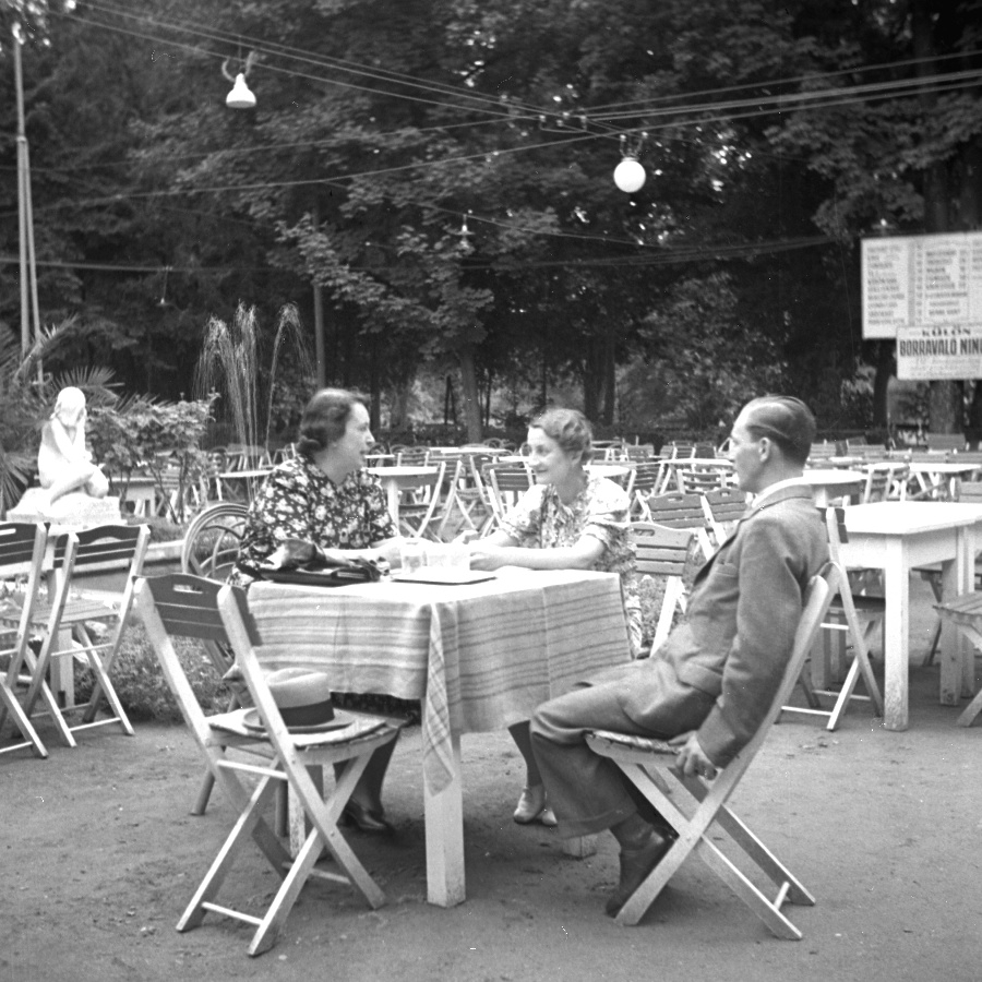 Petanovitsné, Katonáné és Szentgyörgyi Szegeden