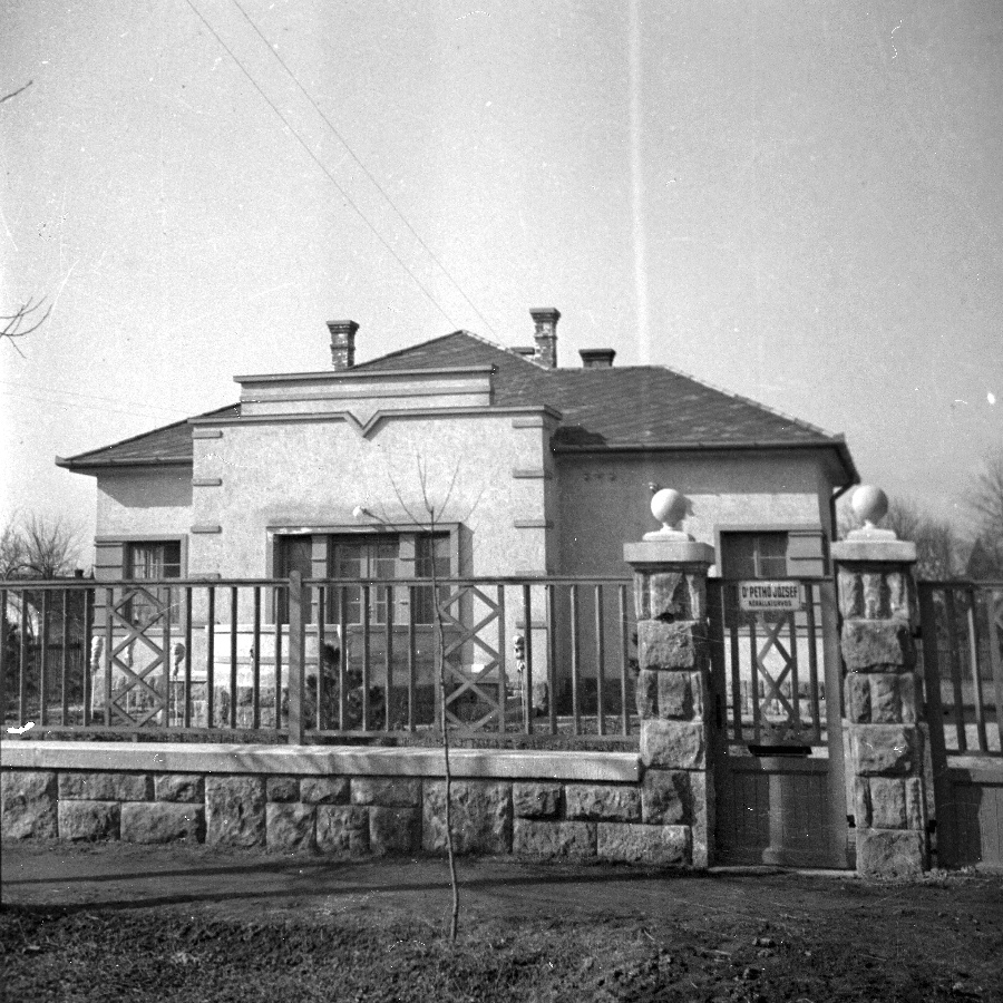 dr. Pethő József állatorvos háza