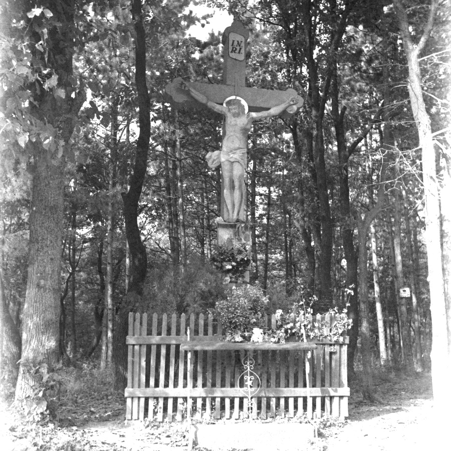 Budakeszi Krisztus kereszt