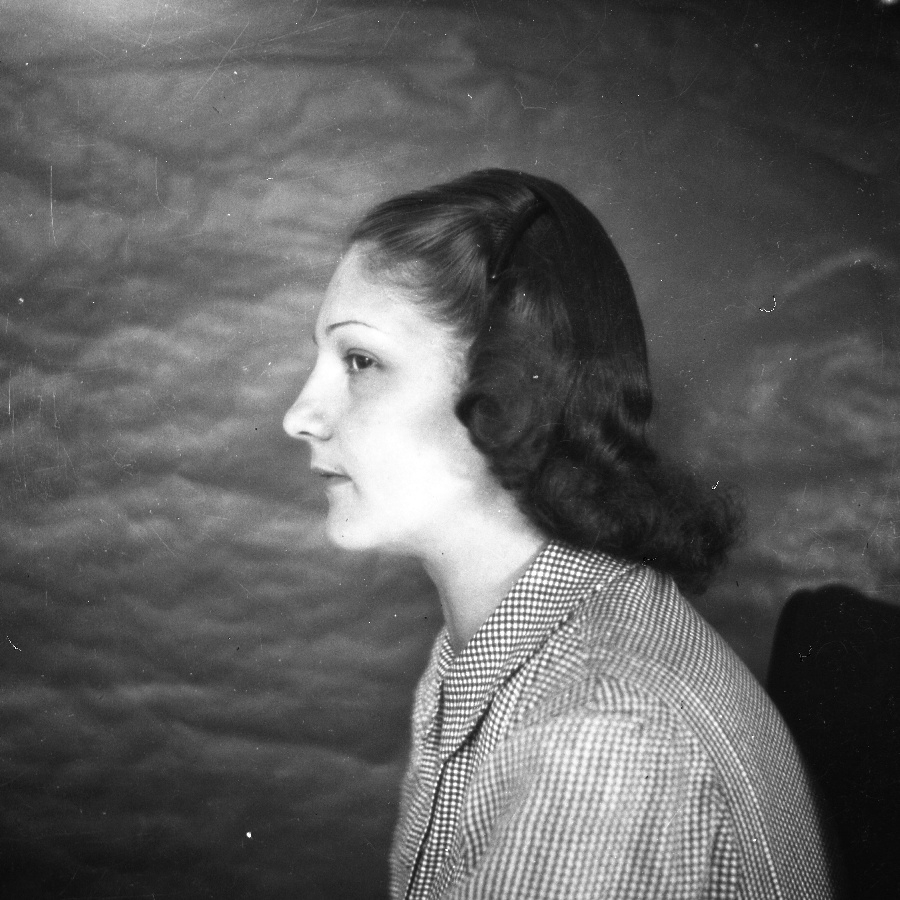 Petanovits Mária XVI.