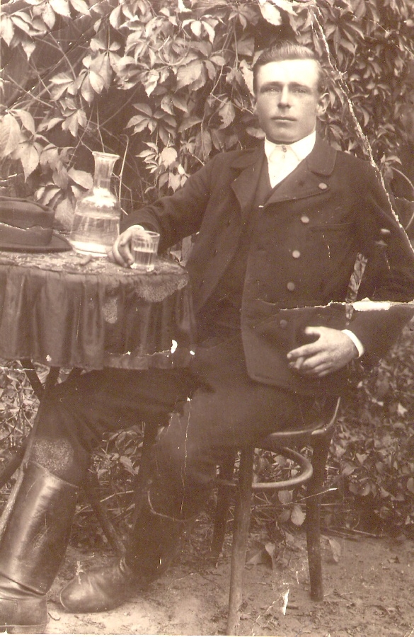 Holovics István kereskedő