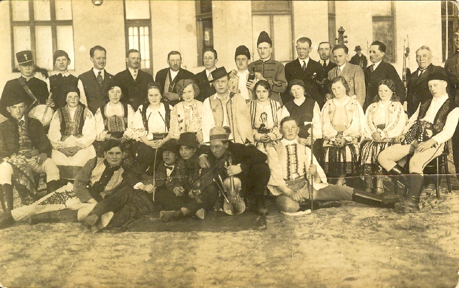 Leventék színjátszói