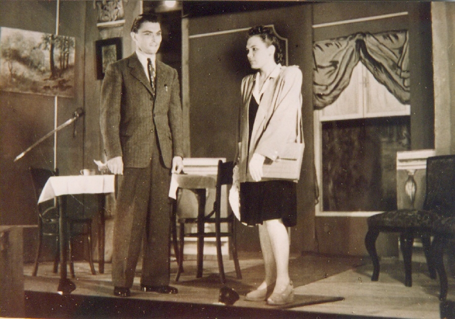 Az Iparoskör színjátszó csoportja