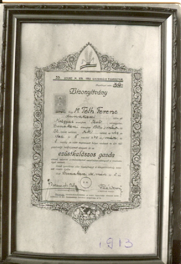 Ezüstkalászos gazdatanfolyamról bekeretezett bizonyítvány