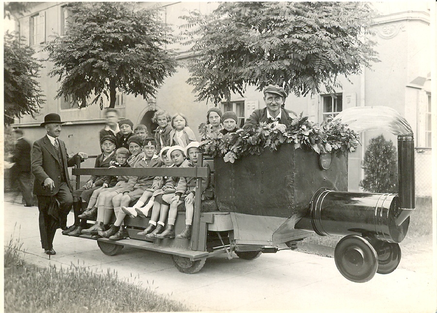 Hagyományos „kisvonat”