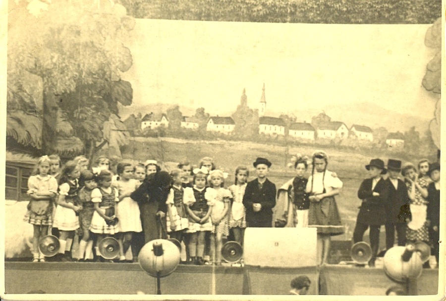 Gyermek színjátszók