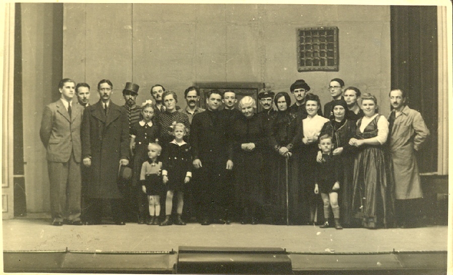 Magyarság színjátszói