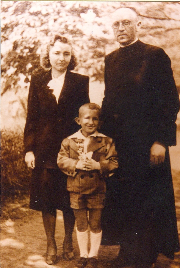 Delia István főtisztelendő, plébános