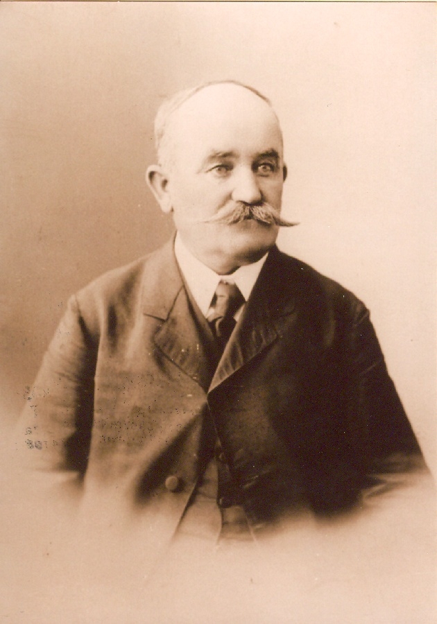 Bazsanth Vince főtanító