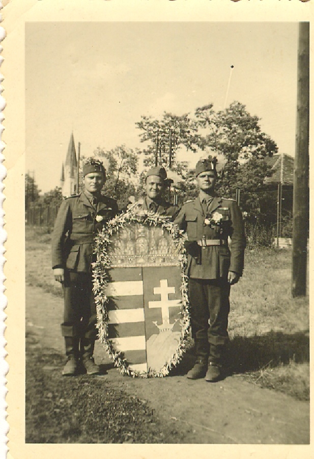 Katonák búcsúztatása