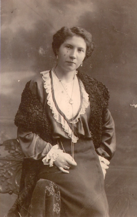 id. Dr. Gerbert Ottóné