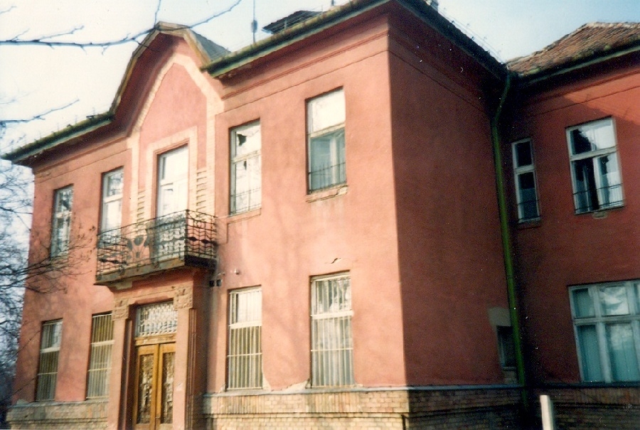 Alagi volt községháza