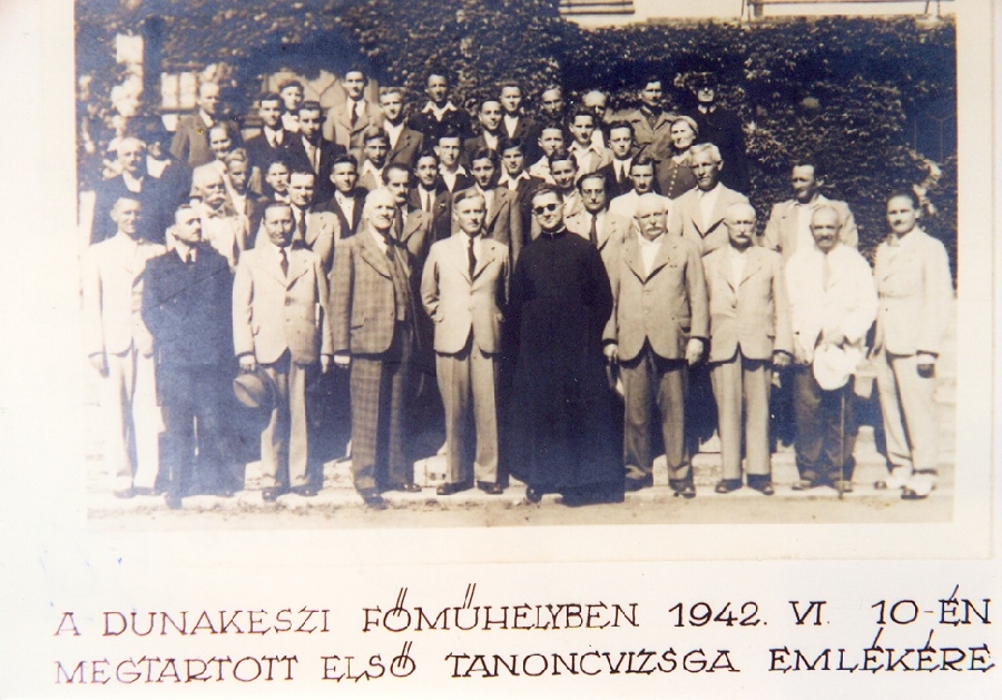 Tanoncvizsga, csoportkép