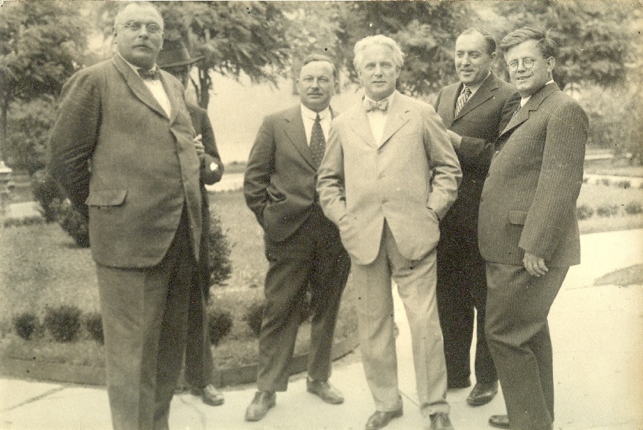 Férfikar alakulása